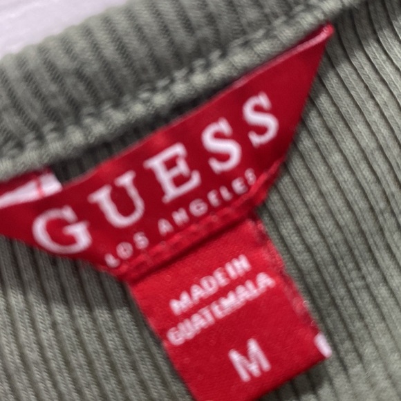 NWOT Sage Green Yara logo Notched V-neck Tee - Picture 6 of 11